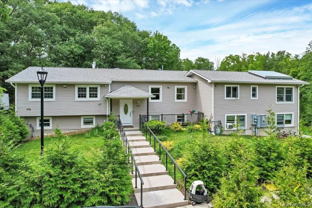 43 Freeland Street, Monroe