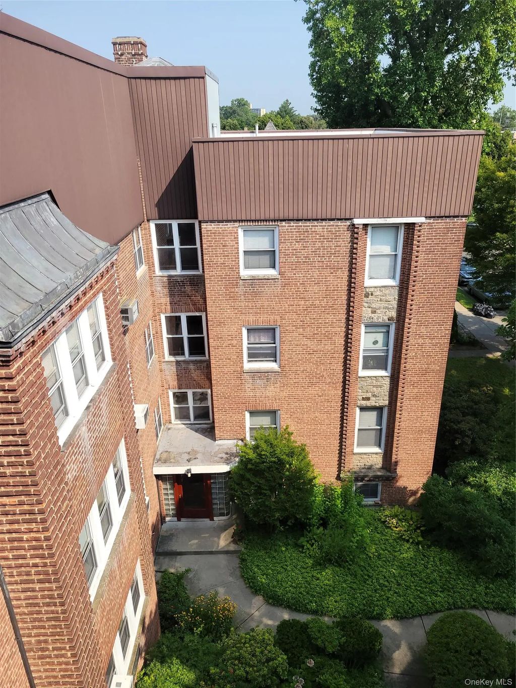 38-24 213th Street, Bayside