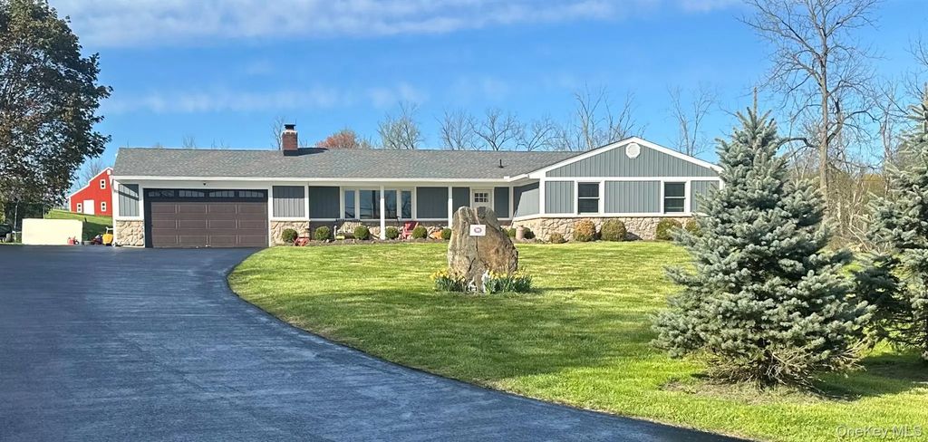 41 Diddell Road, Wappingers Falls