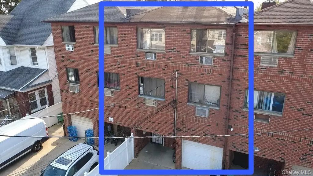 9440 121st Street, Richmond Hill S.