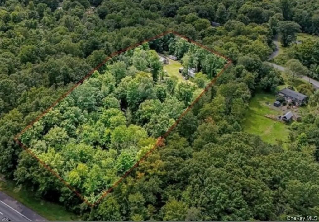 90 Freetown Road, Wallkill