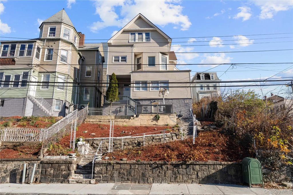 142 Buena Vista Avenue, Yonkers