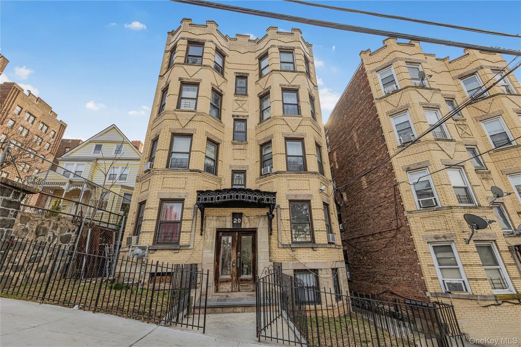20 Locust Hill Avenue, Yonkers