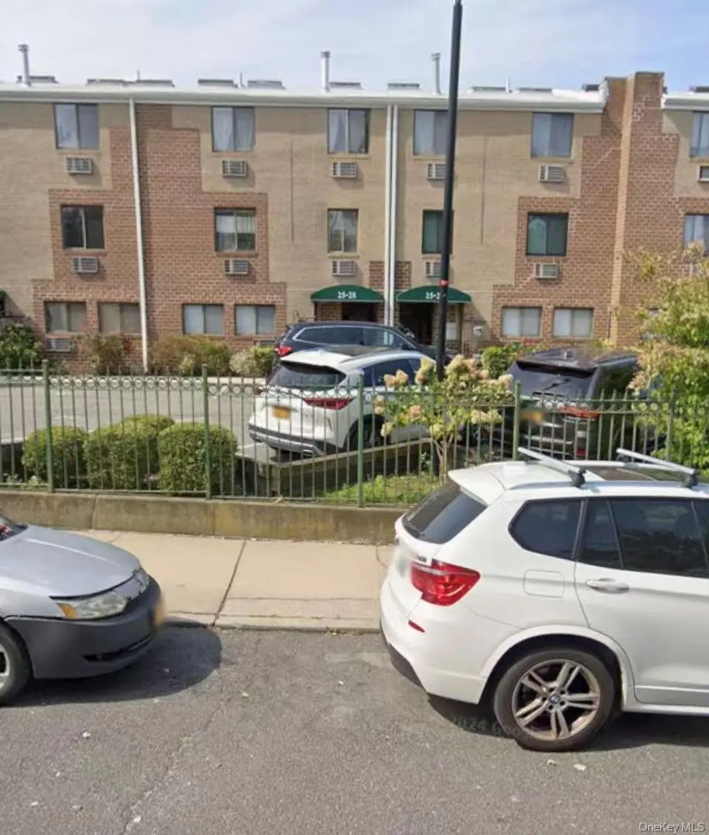 25-28 120th Street # C2b, Flushing