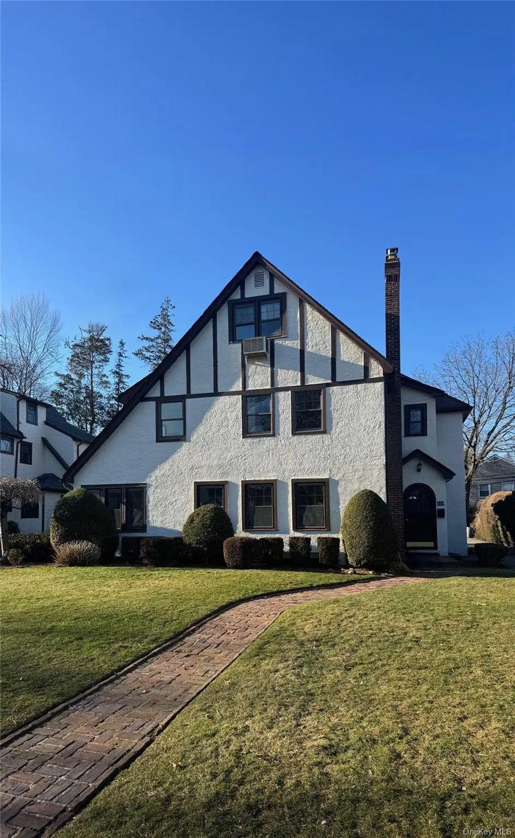119 Chestnut Street, Garden City