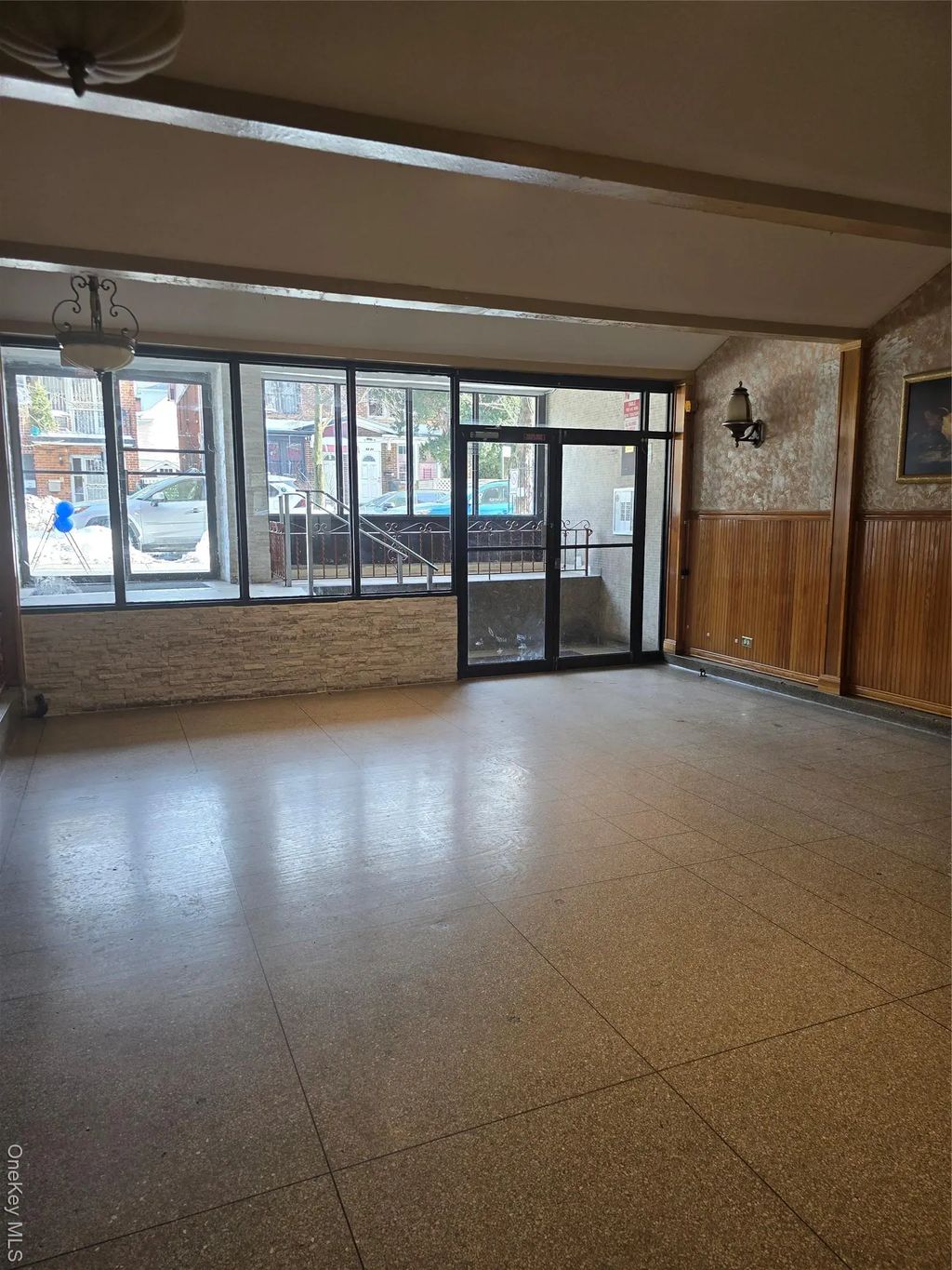 92-29 Lemont Ave # 1 E, Elmhurst