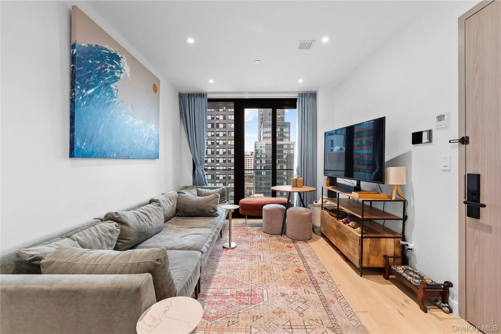 4262 Hunter Street # 11a, Long Island City