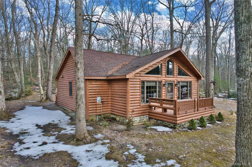 128 Shore Drive N, Wurtsboro