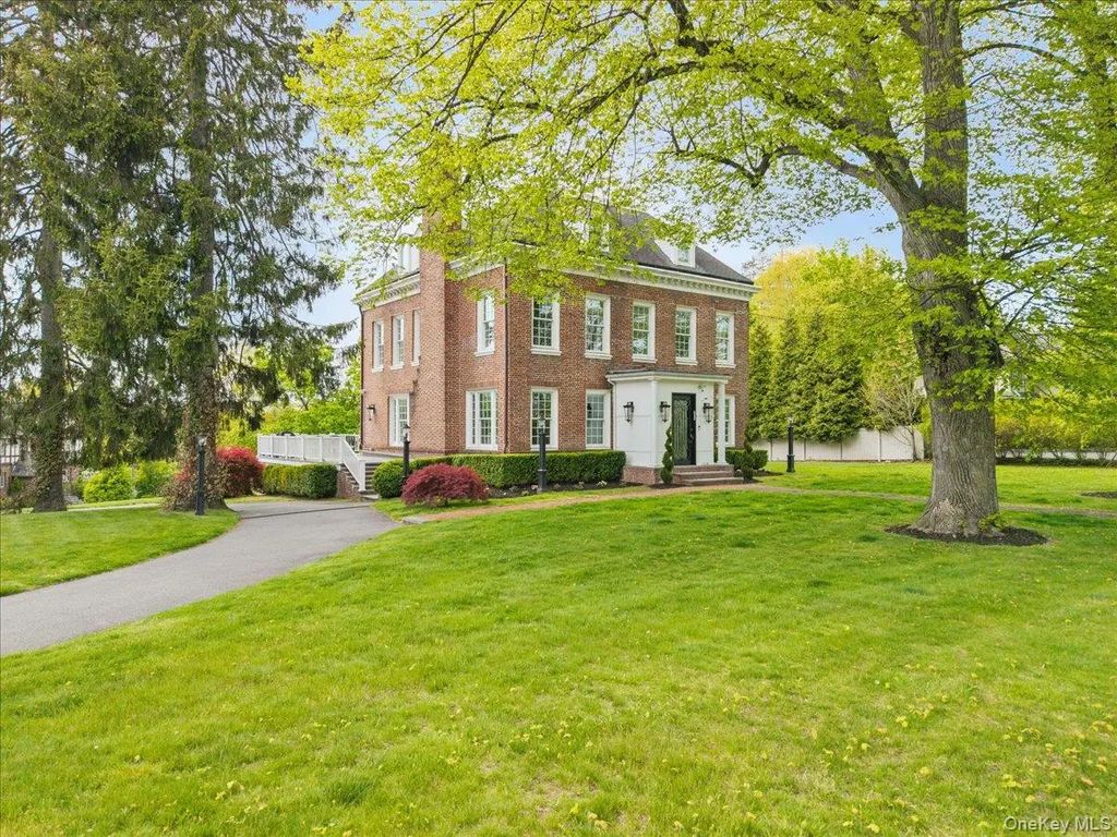 1162 North Avenue, New Rochelle