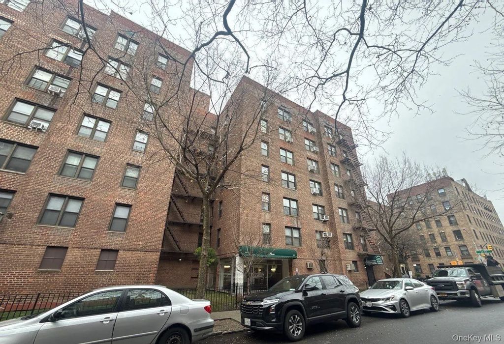 33-47 91st Street # 5a, Jackson Heights