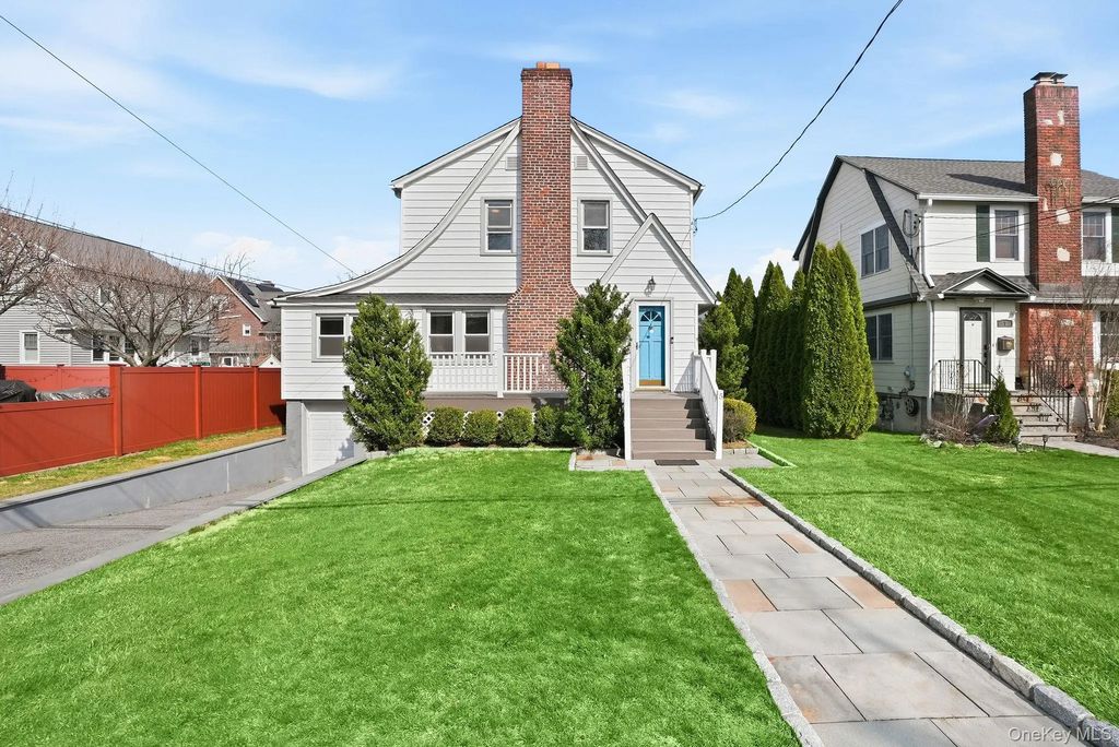 5 Ralph Avenue, White Plains