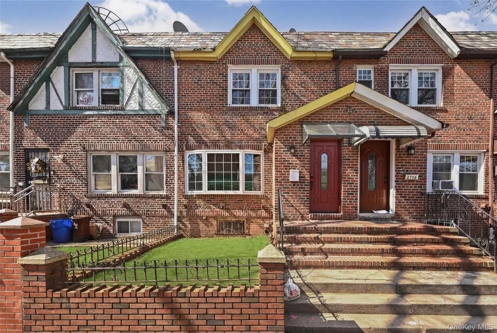 2716 99th Street, East Elmhurst