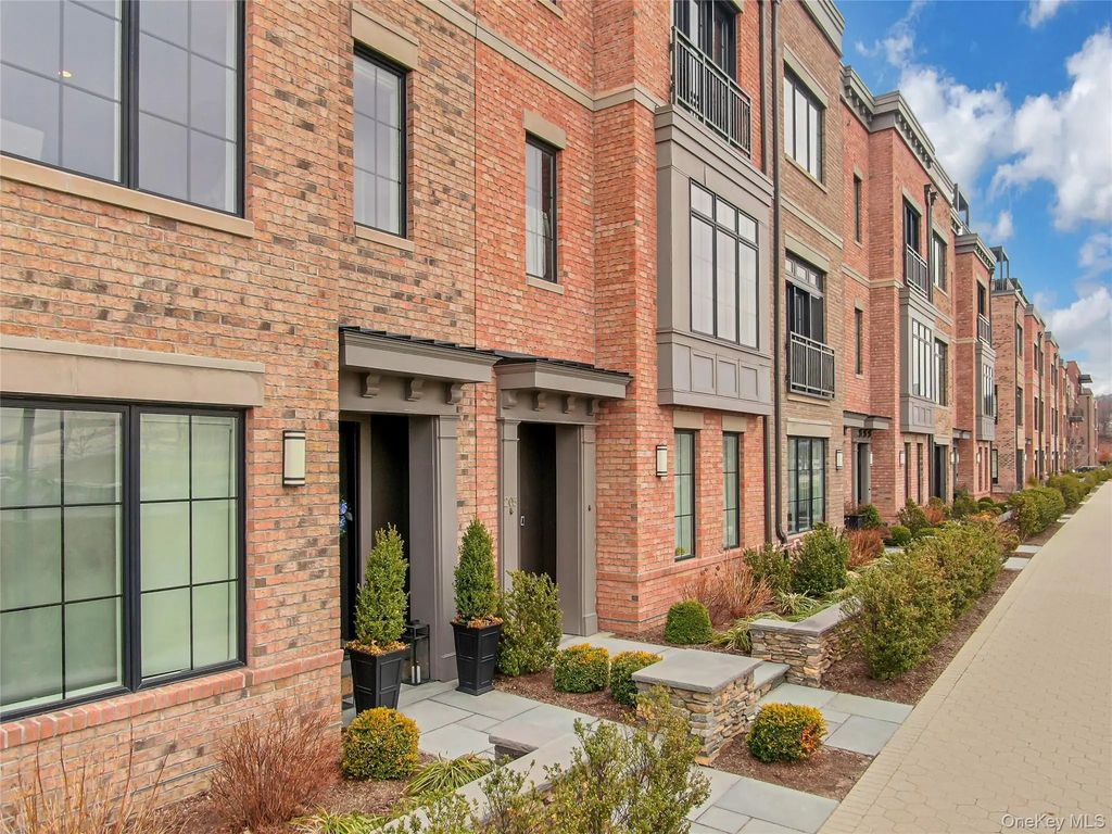 203 Palisades Boulevard, Sleepy Hollow