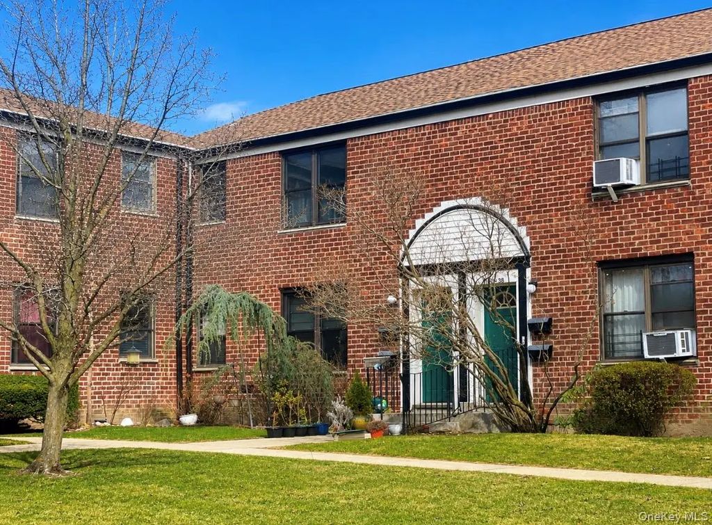 19640 67th Avenue # 2nd Fl, Fresh Meadows