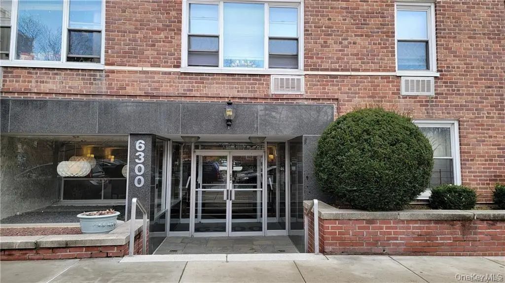 6300 Riverdale Avenue # 1b, Bronx
