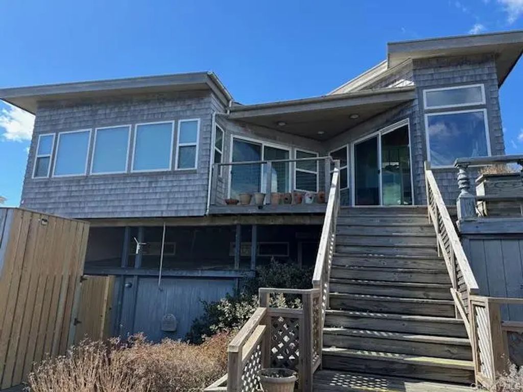 154 Doctors Walk, Cherry Grove