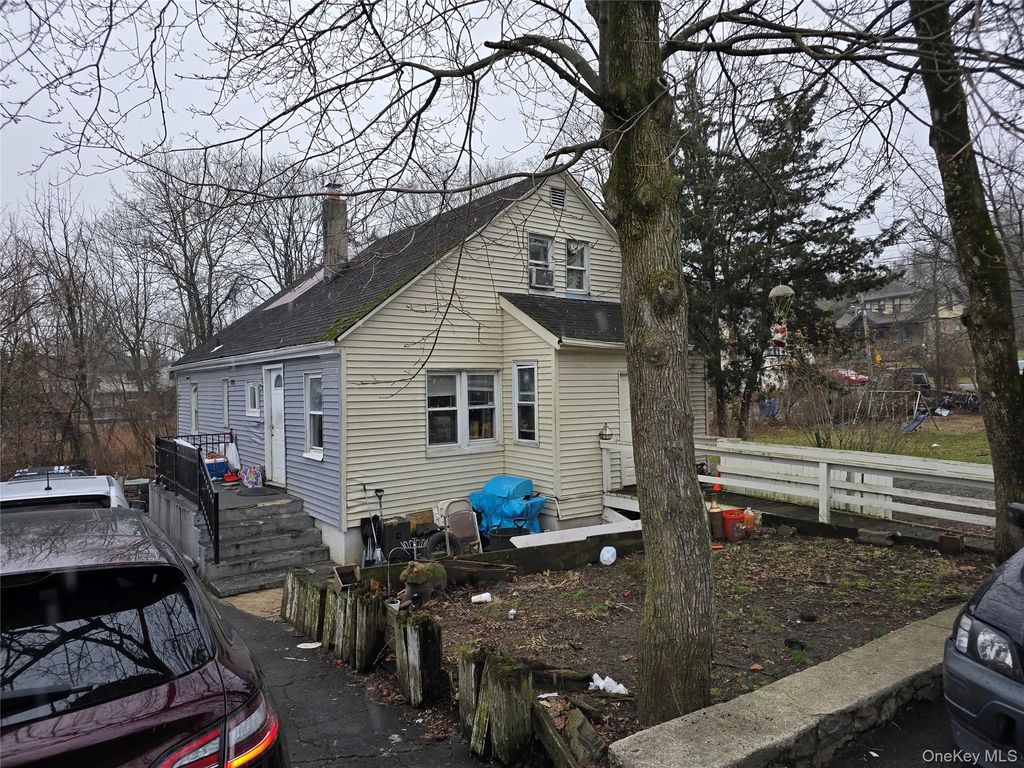 13 Waldron Avenue, Nyack