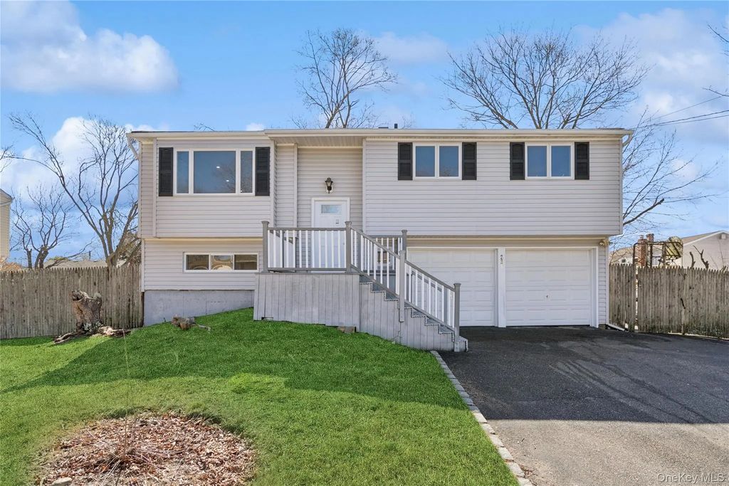 236 Vermont Avenue, Bay Shore