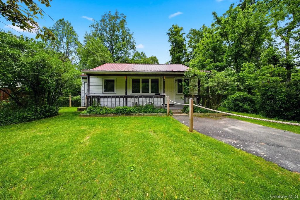 10 Fayer Court, Wurtsboro
