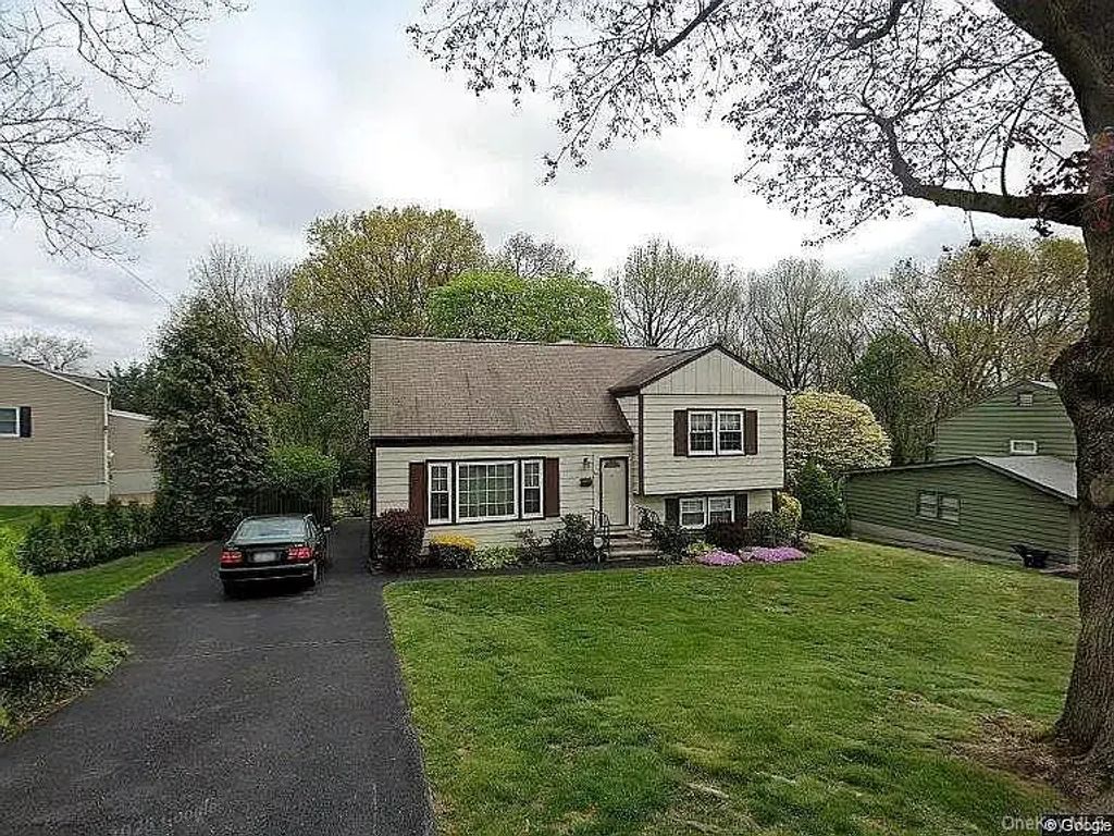 64 Alpine Road, Yonkers