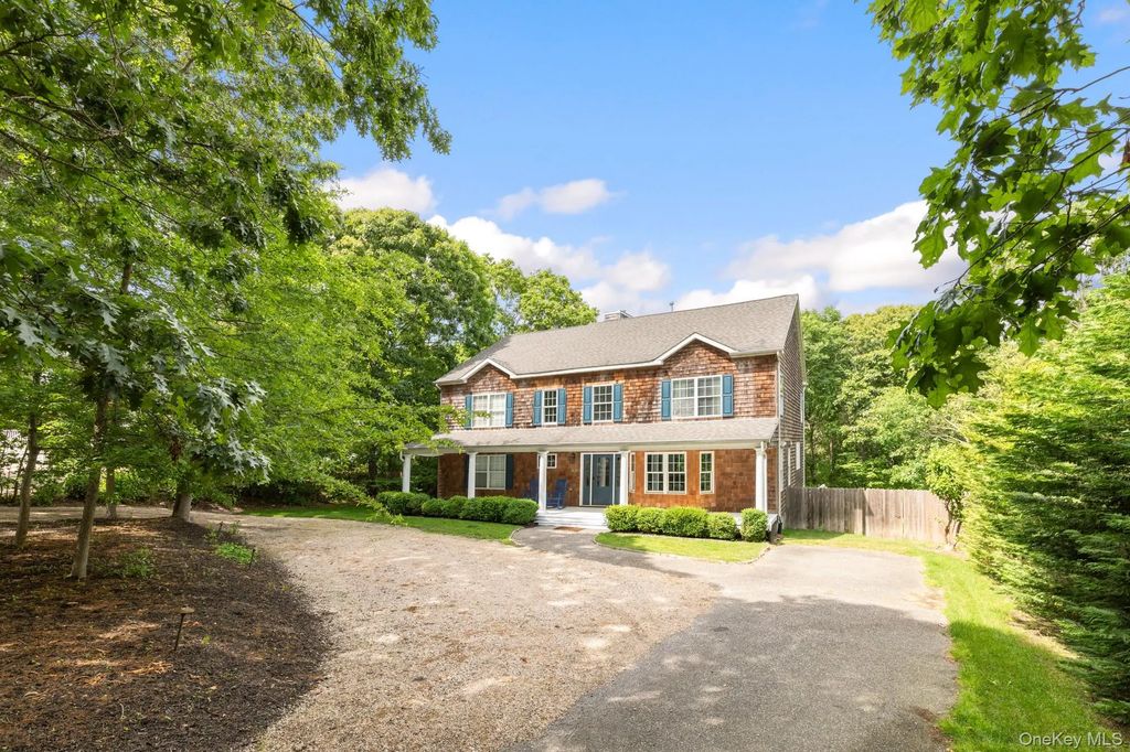 191 Shinnecock Hills Road, Southampton