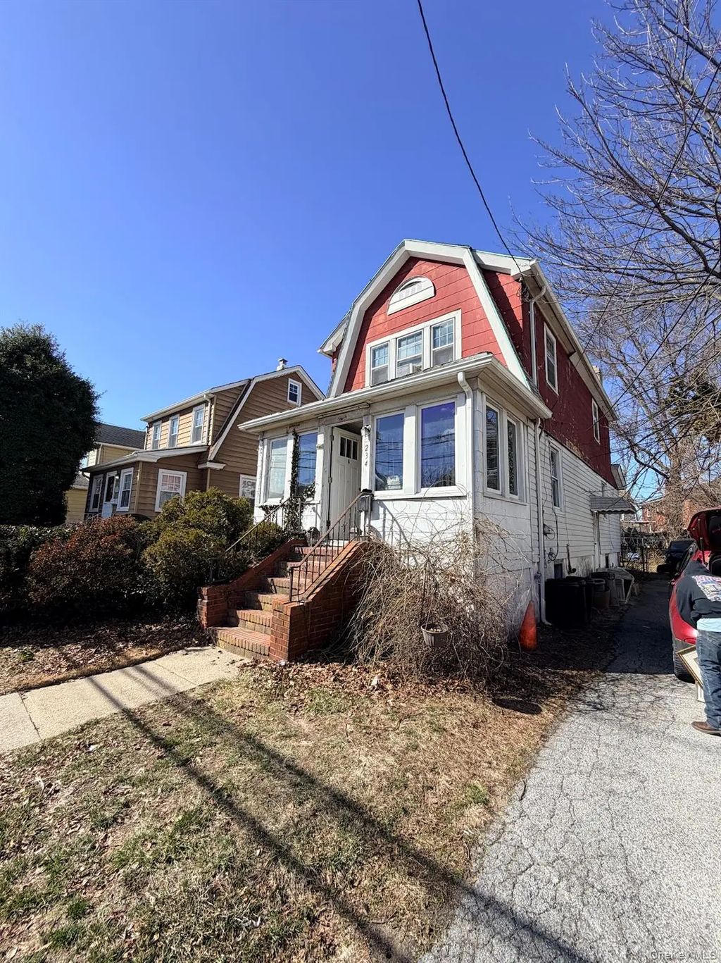 234 Cochran Place, Valley Stream