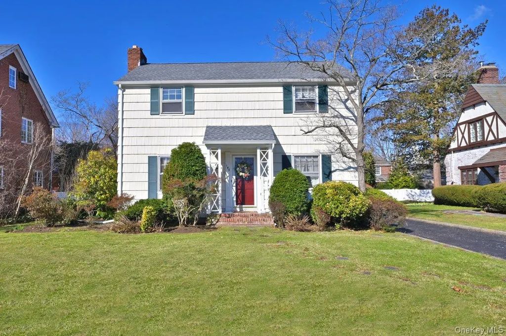 146 Kildare Road, Garden City