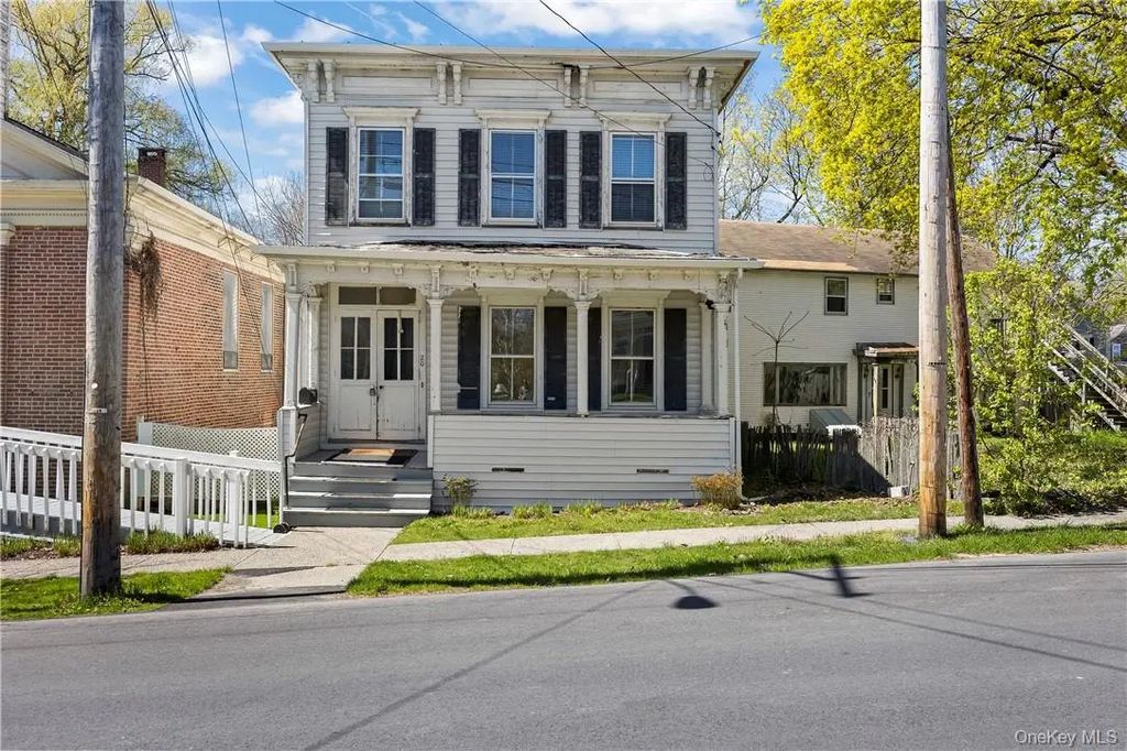 20 N Franklin Street, Athens