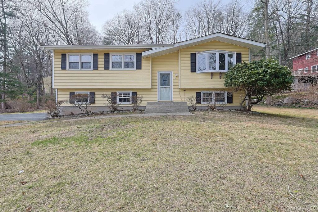 15 Nursery Road, Tuxedo Park