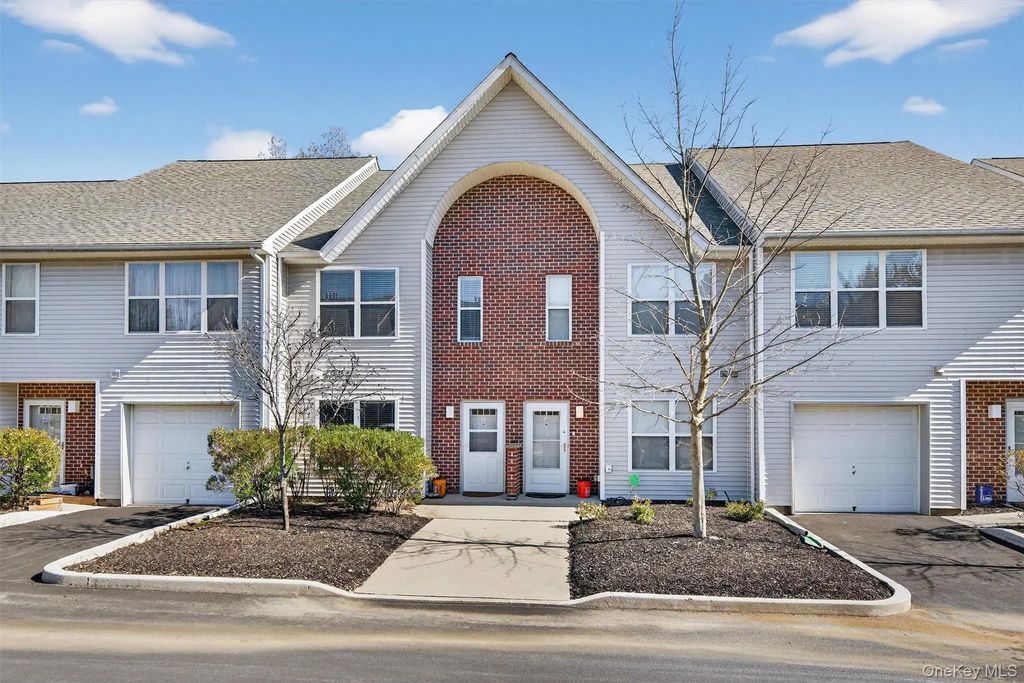 51 Deer Ct Drive, Middletown