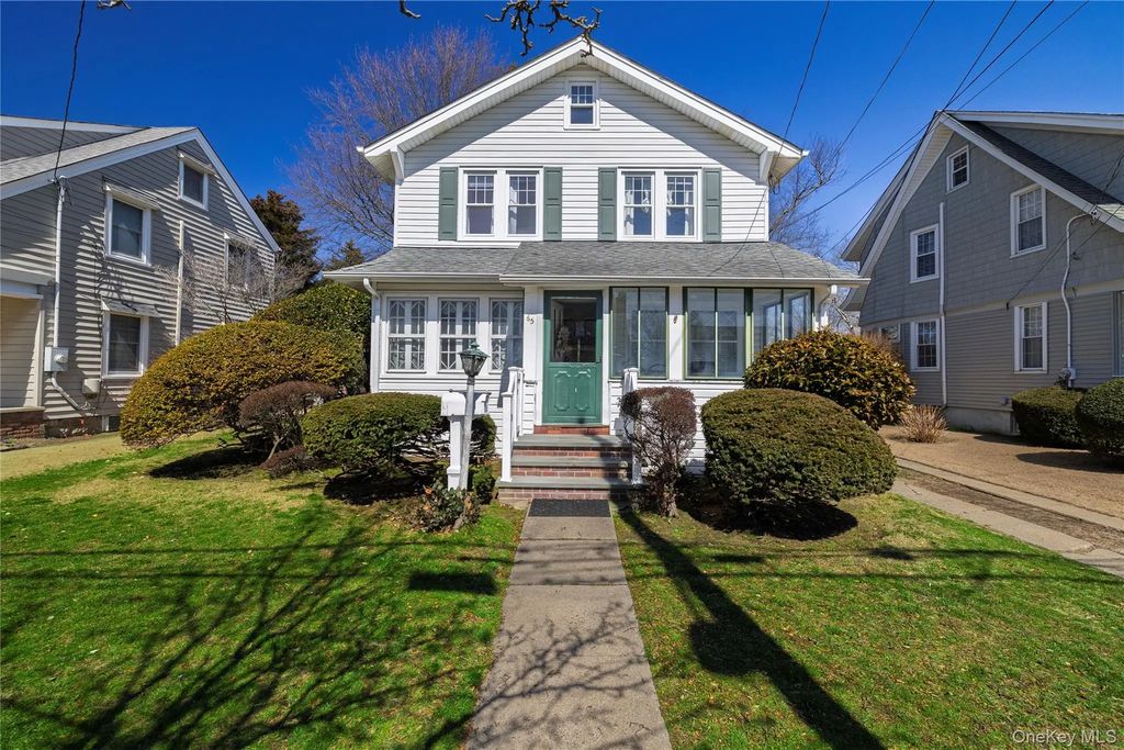 65 Jarvis Place, Lynbrook