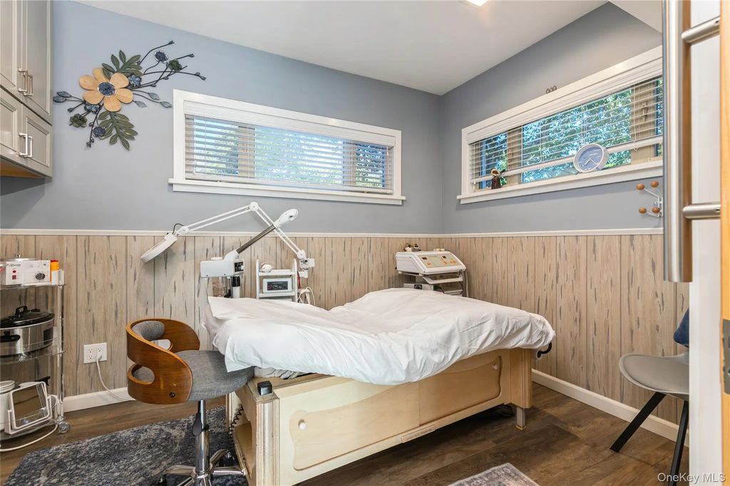 1420 Montauk Highway # Suite 1 - Treatment Rm 1, Oakdale