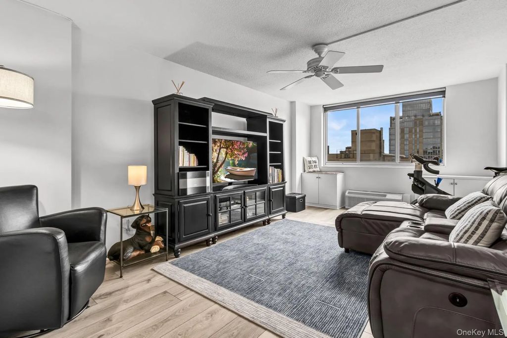 345 E 93rd Street # 32g, New York (Manhattan)