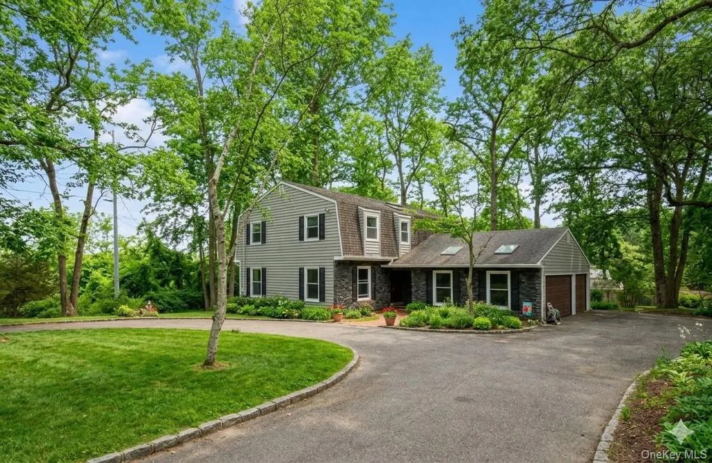 49 Overhill Road, Wading River