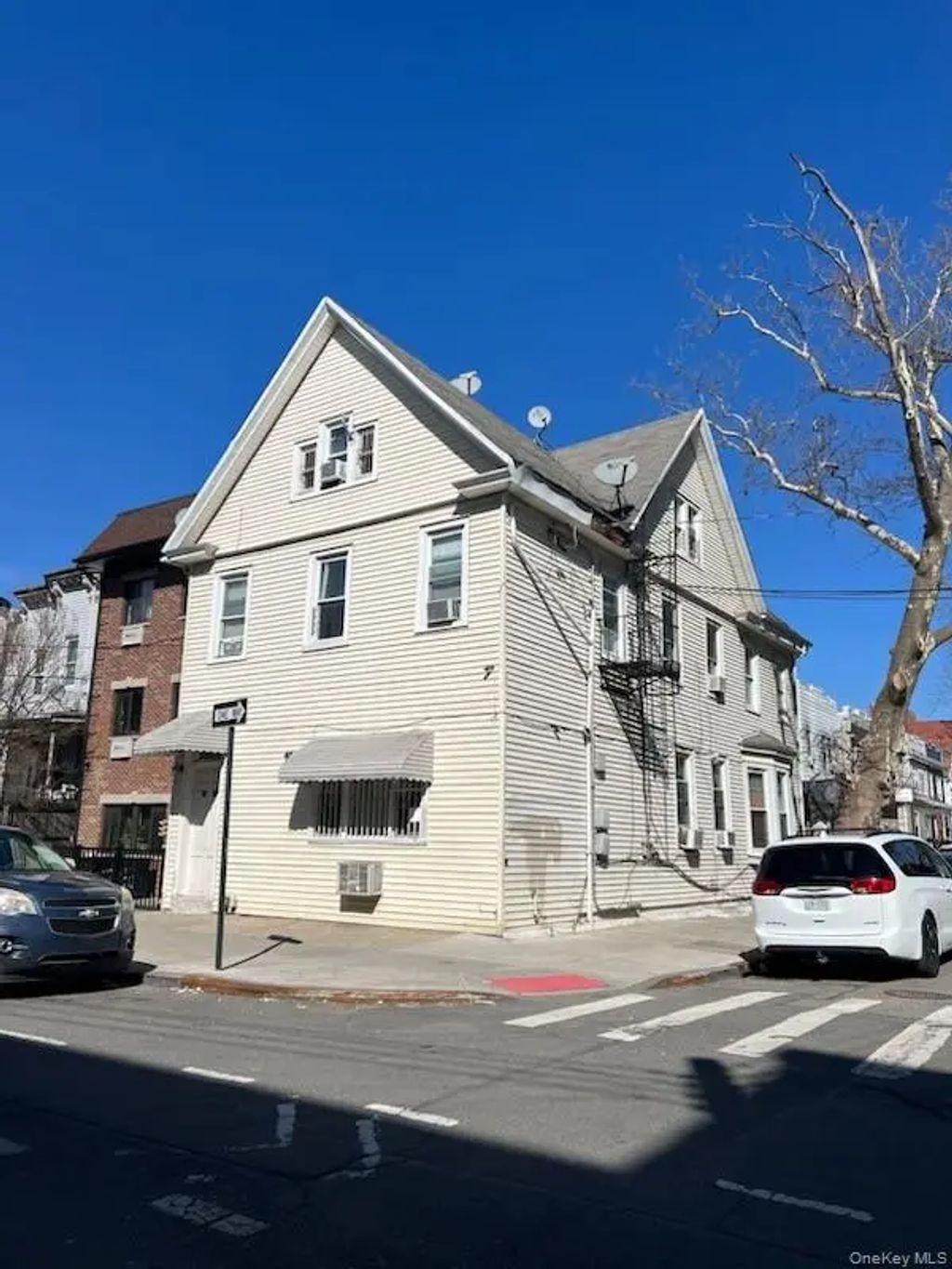 37-21 104th Street, Corona