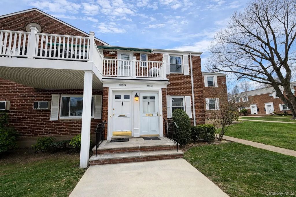 260-11 Langstone Avenue # Gv118e5-1, Glen Oaks