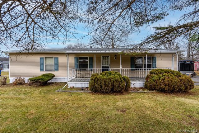 10 Apple Lane, New Paltz