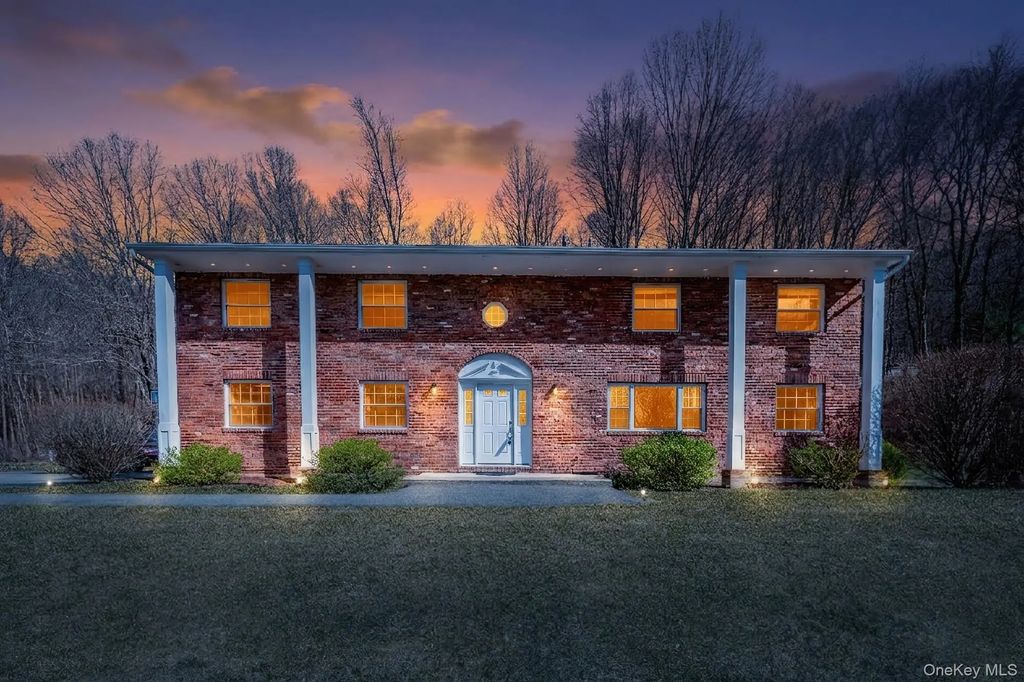 5 Equestrian Acres Lane, Brewster