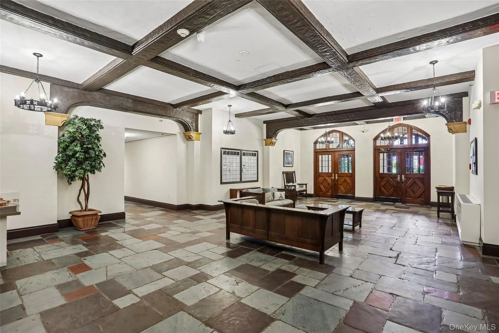 65 Mckinley Avenue # C2-9, White Plains
