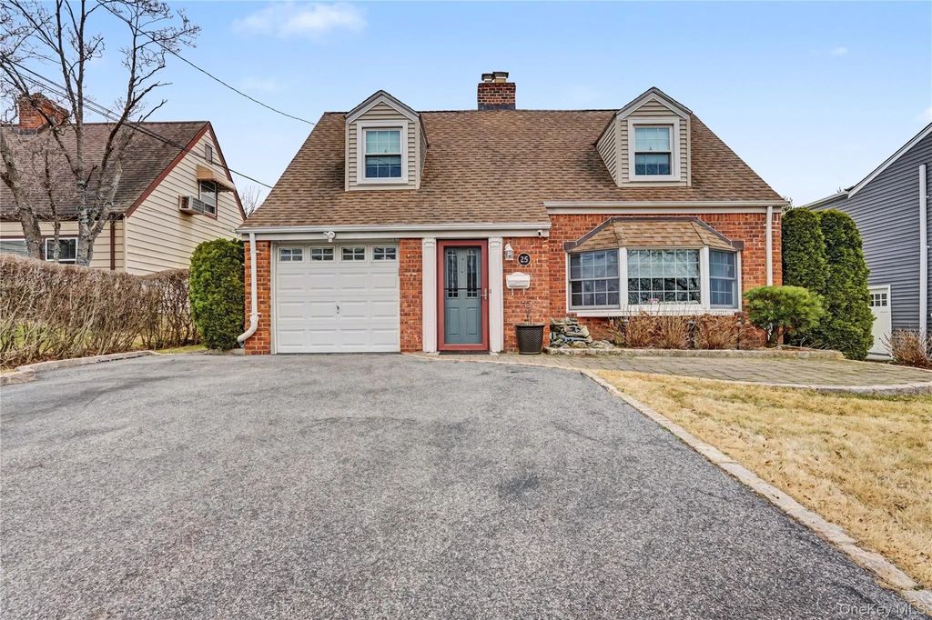 25 Joyce Road, Eastchester