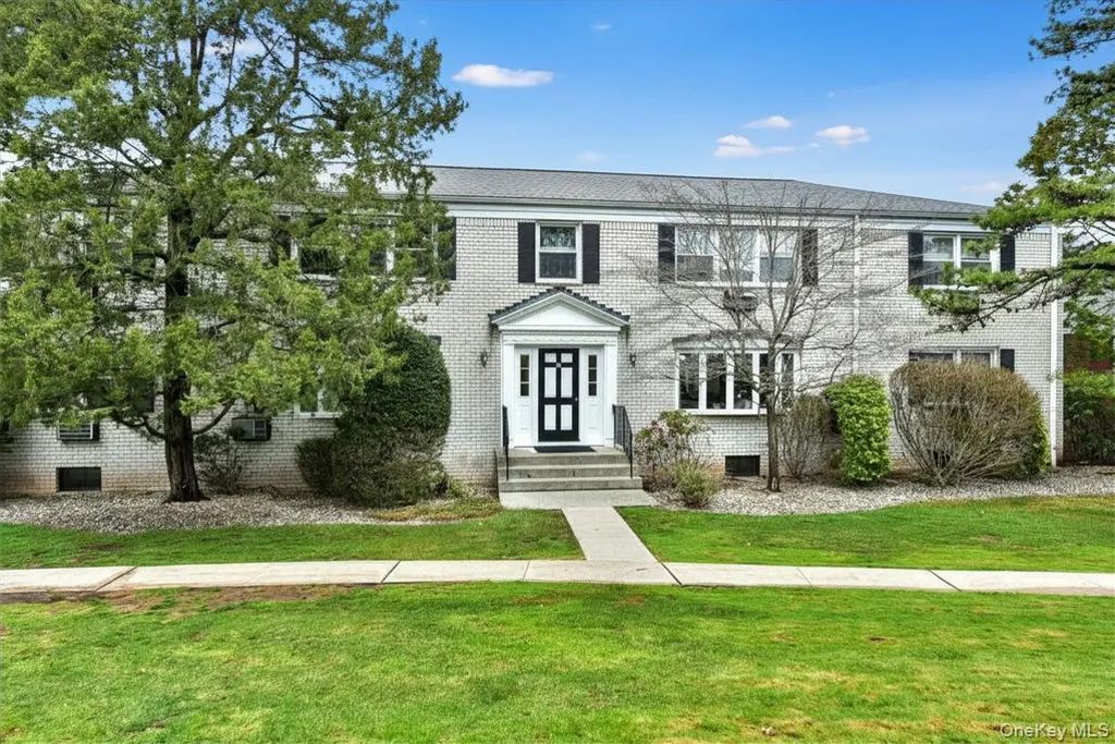 65 Bon Aire Circle # 7508, Suffern