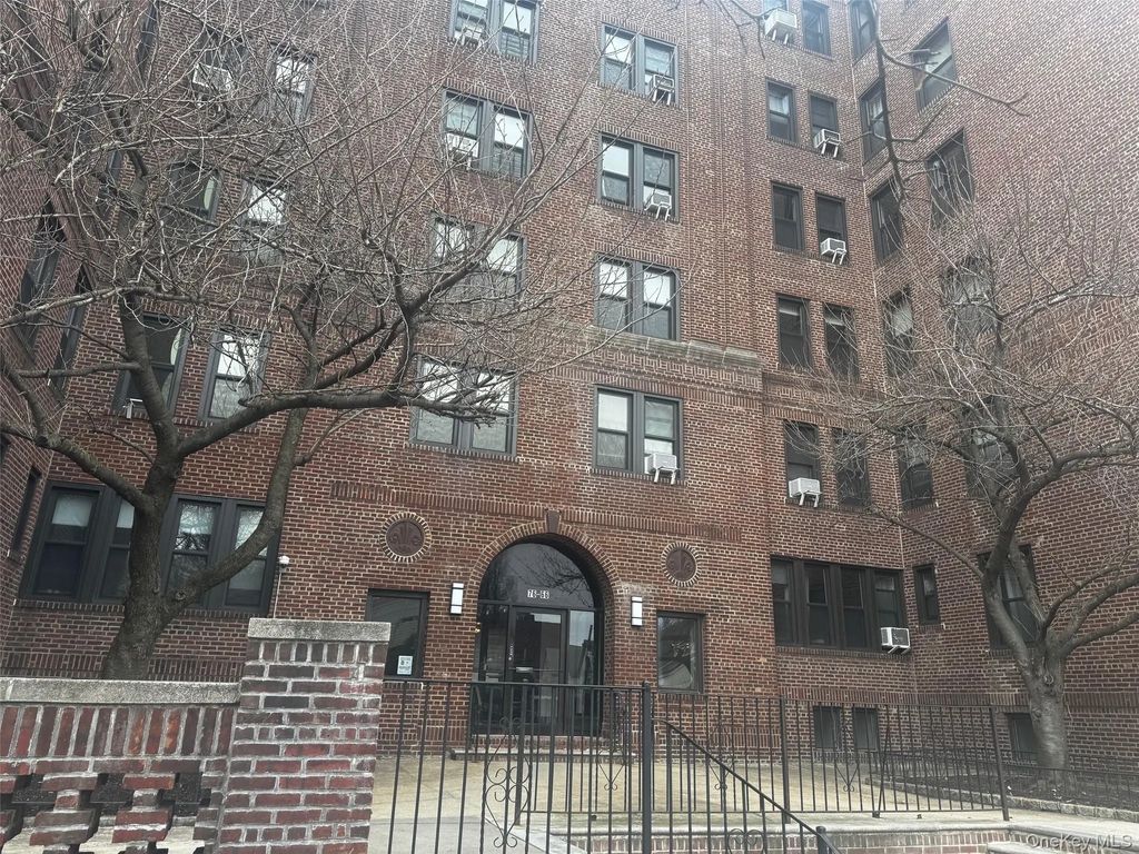 76-66 Austin Street # 3c, Forest Hills
