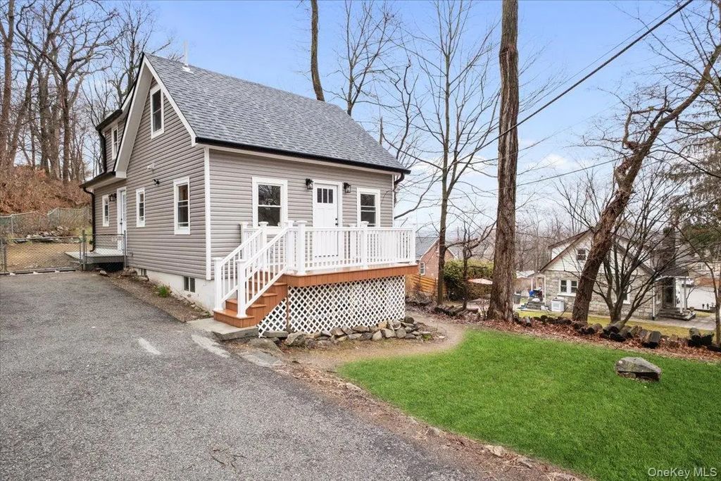 66 Secor Road, Mahopac