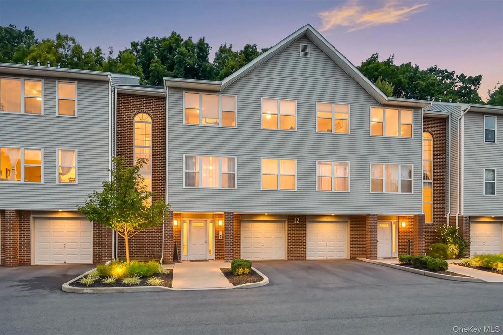 143 Deer Ct Drive, Middletown