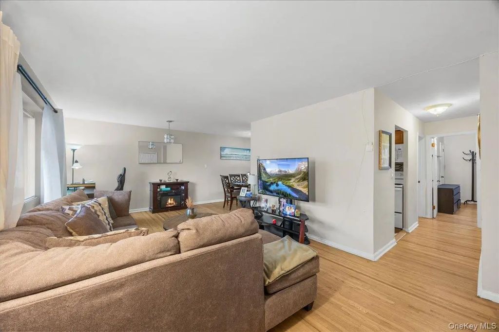 782 Tuckahoe Road # 3c, Yonkers