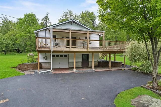 1013 Cooley Road, Parksville
