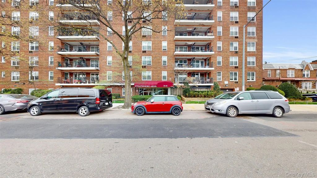34-43 60 Street # 2b, Woodside