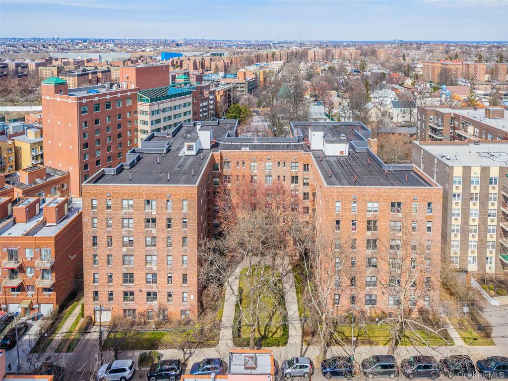 14033 34th Ave # 5c, Flushing