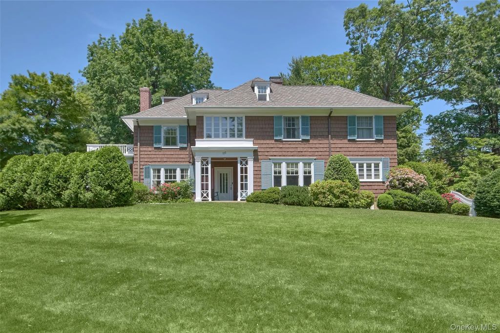 111 Prospect Drive, Chappaqua
