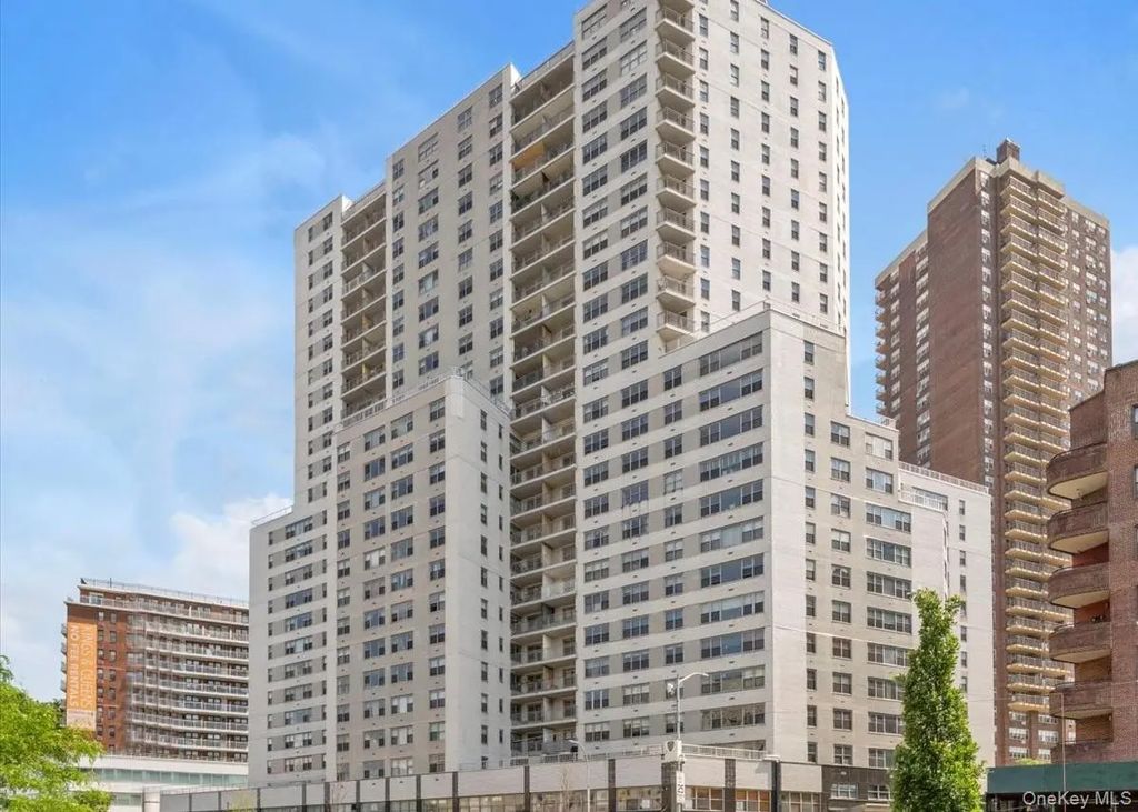 125-10 Queens Boulevard # 2606, Kew Gardens